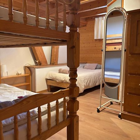 Central Hostel Châtel Kültér fotó