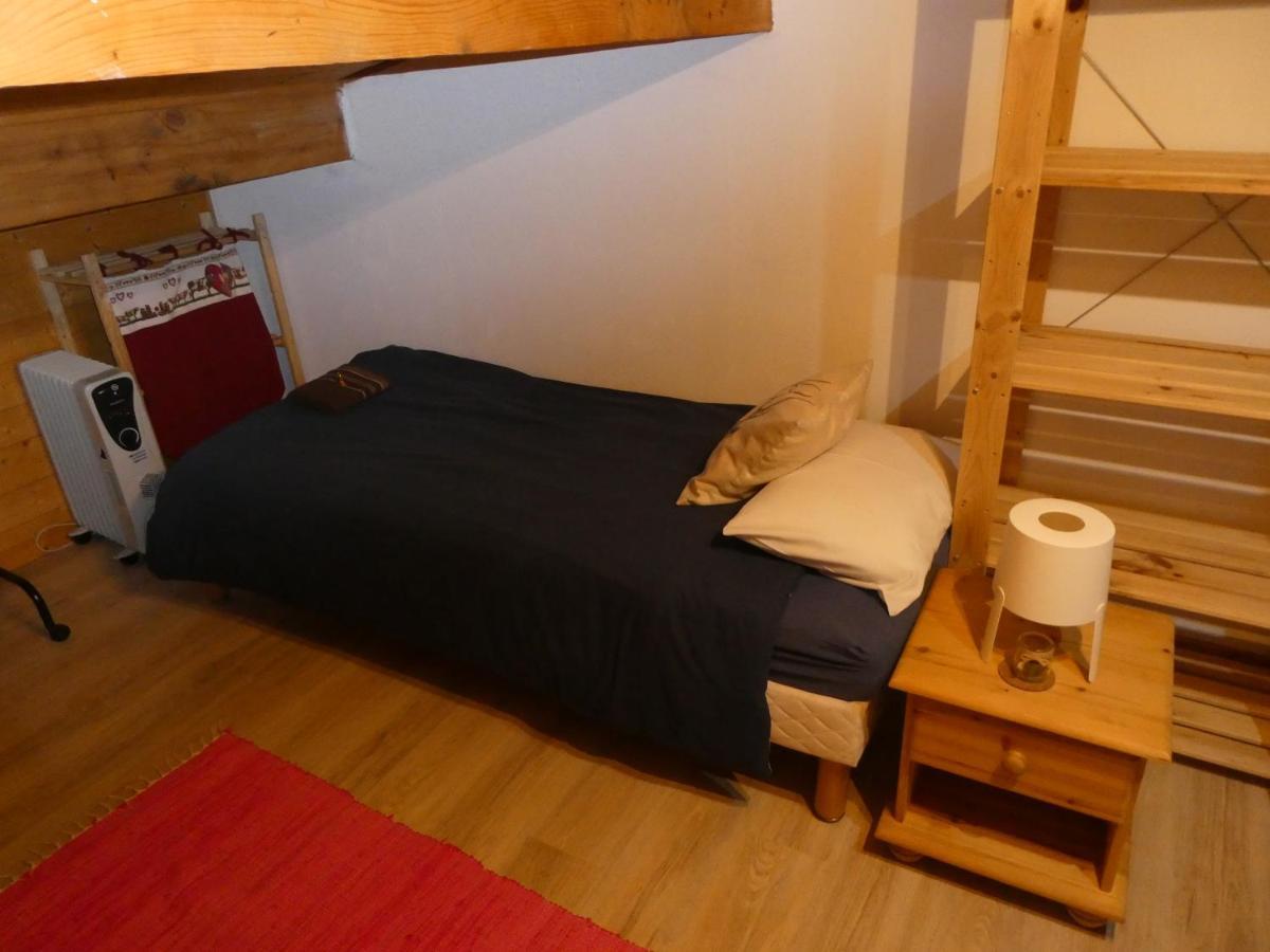 Central Hostel Châtel Kültér fotó