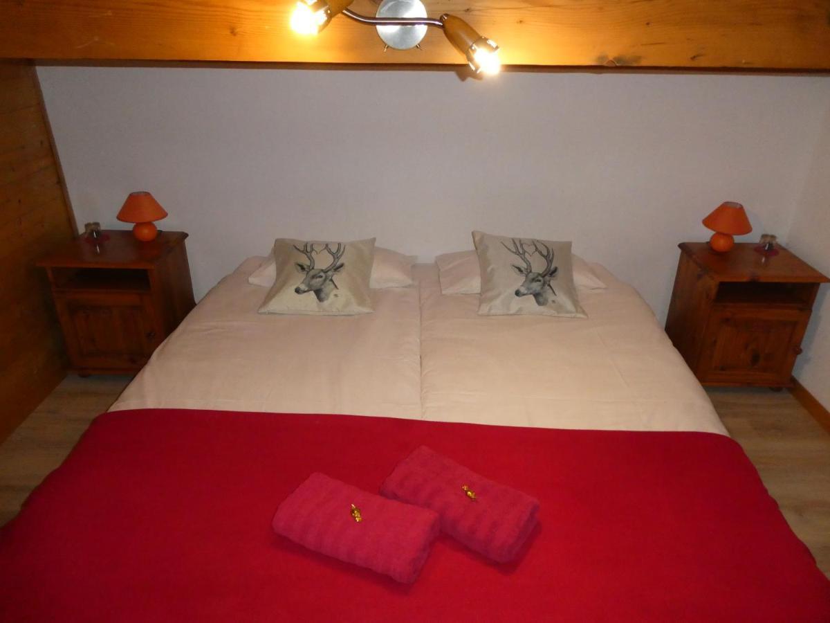 Central Hostel Châtel Kültér fotó