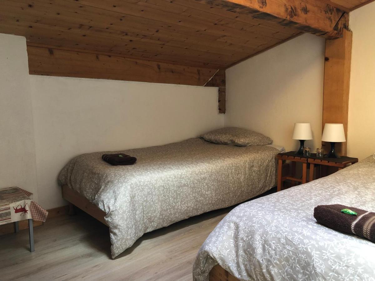 Central Hostel Châtel Kültér fotó