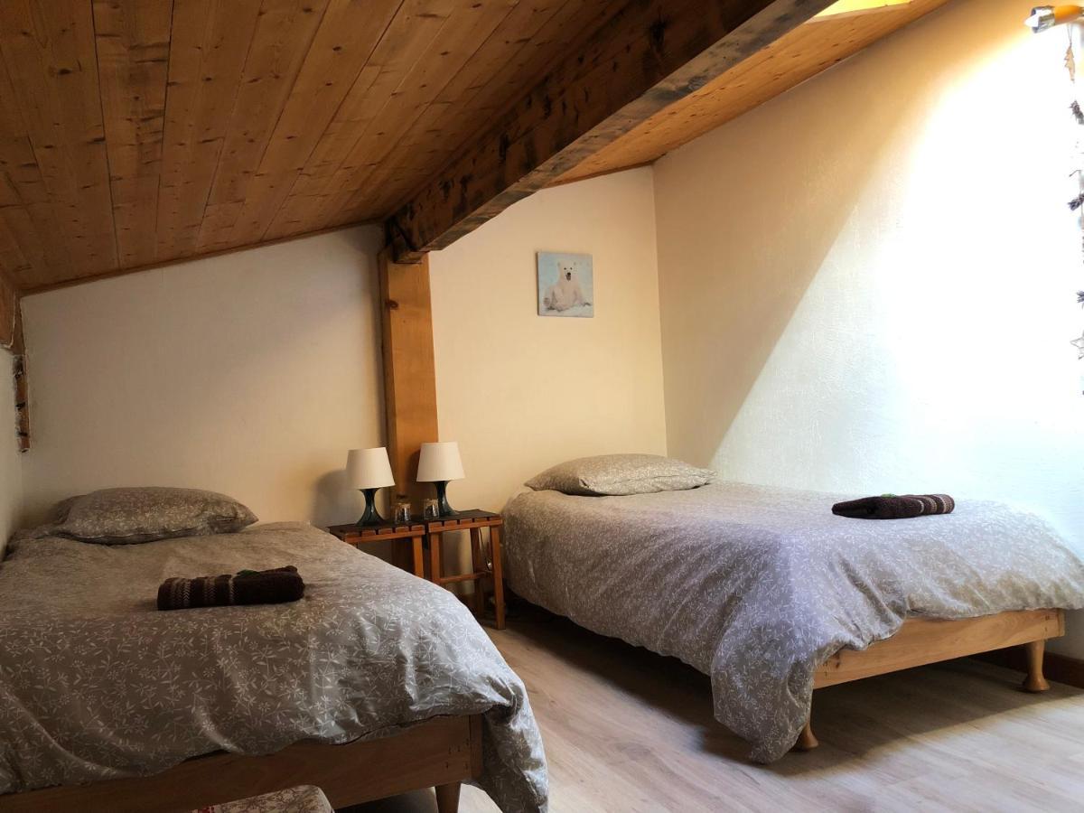 Central Hostel Châtel Kültér fotó