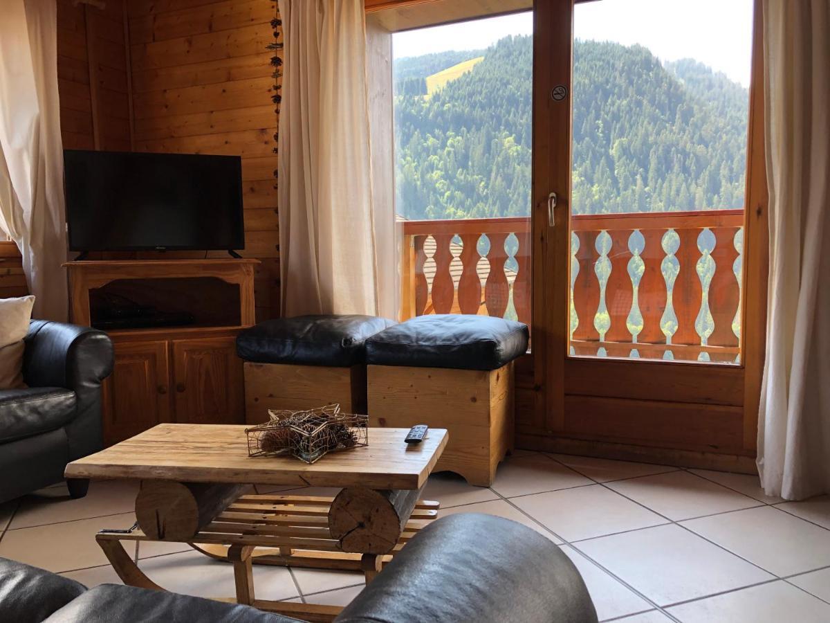 Central Hostel Châtel Kültér fotó