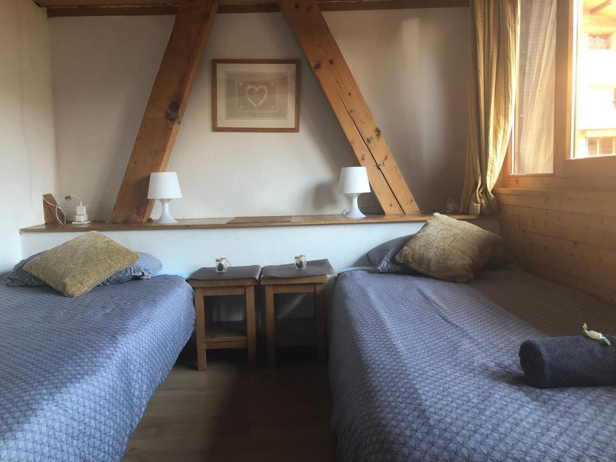 Central Hostel Châtel Kültér fotó