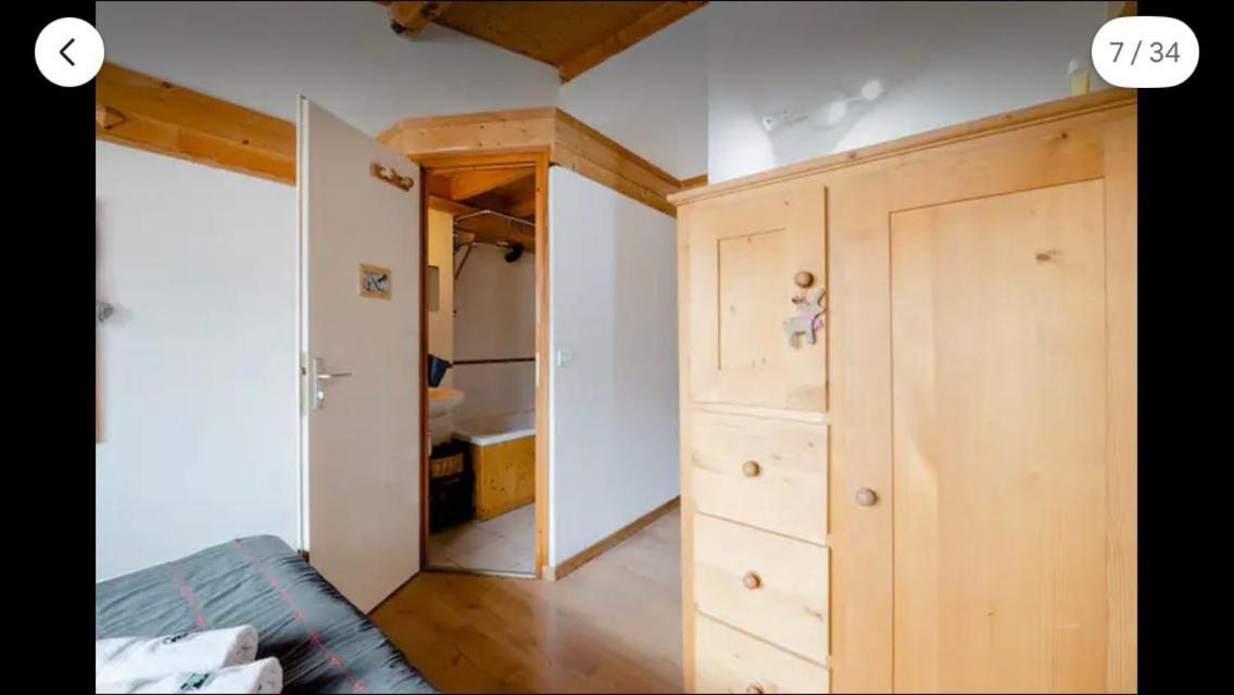 Central Hostel Châtel Kültér fotó