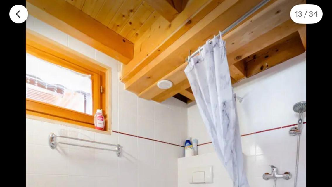 Central Hostel Châtel Kültér fotó