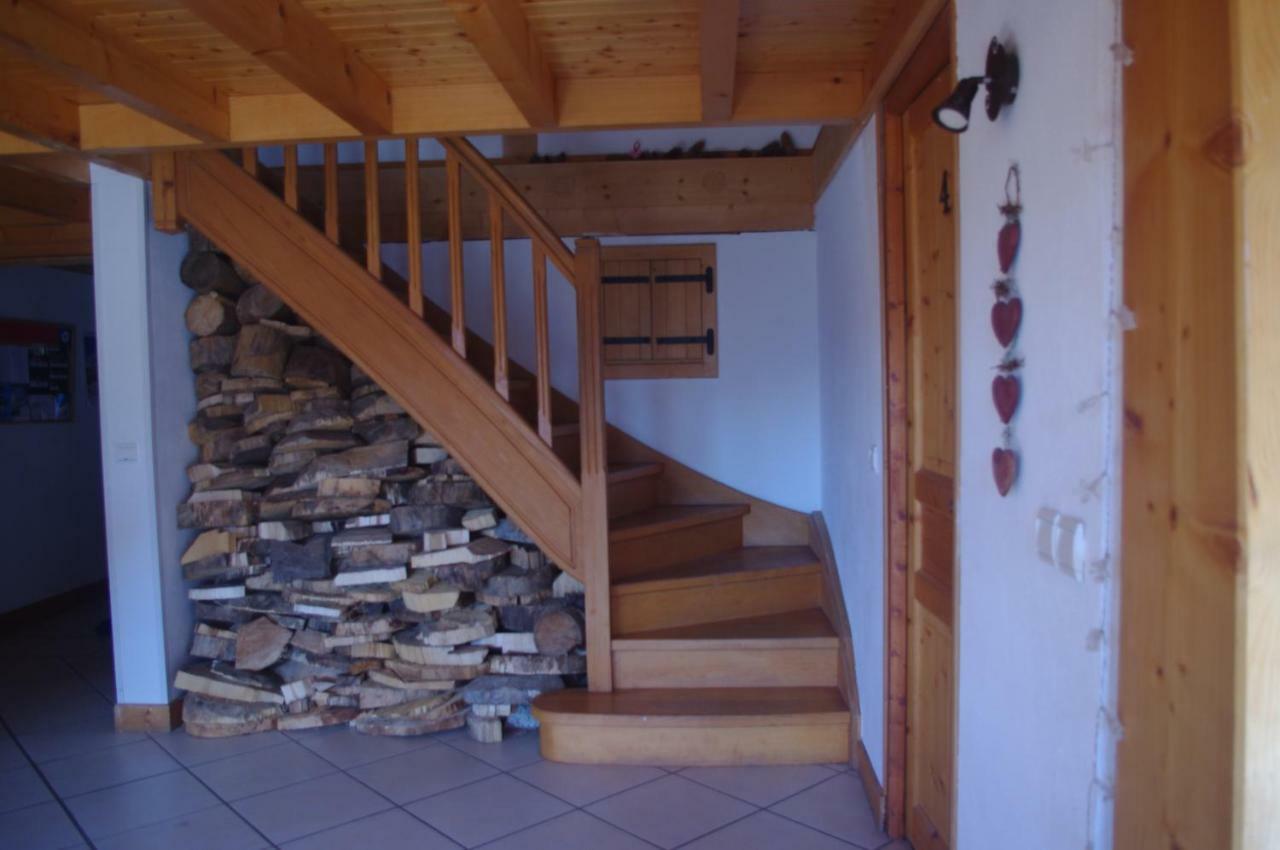 Central Hostel Châtel Kültér fotó